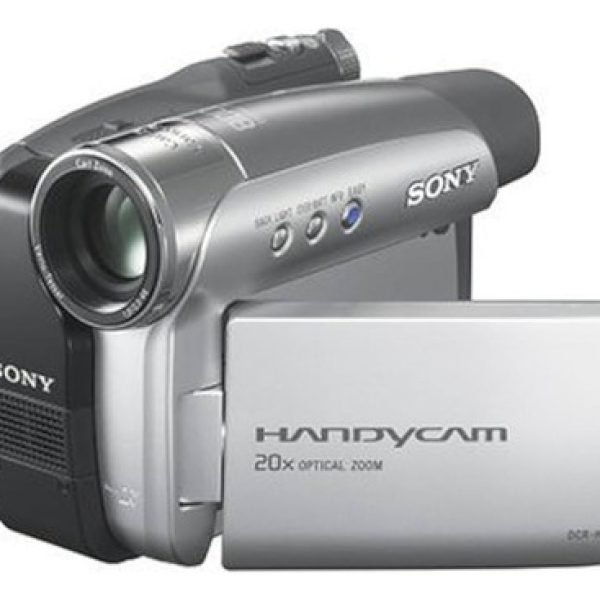 Sony Dcr-hc26 Videocámara Handycam Con Zoom Óptico 20x Usado